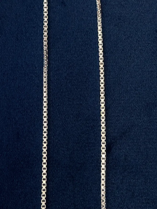 Sterling_Silver_Box_Chain_For_Unisex