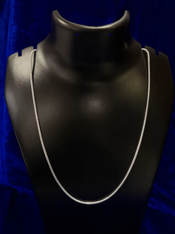 Silver_Delicate_Chain