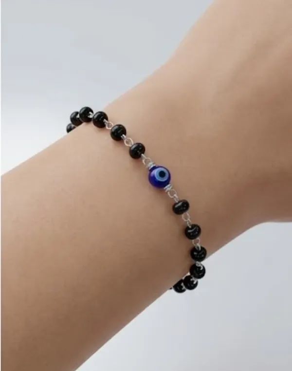 Black_Beaded_Evil_Eye_Protection_Bracelet_for_Women