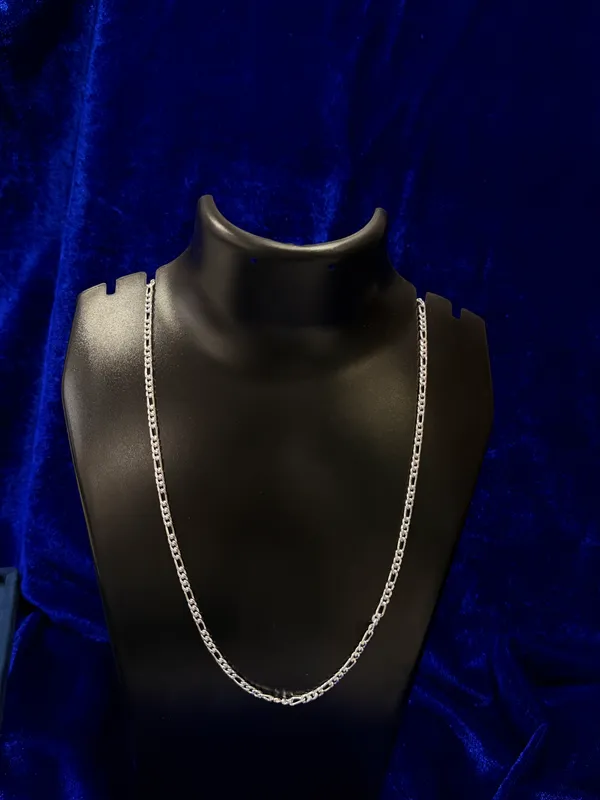 Silver_medium_Figaro_Chain_For_Unisex