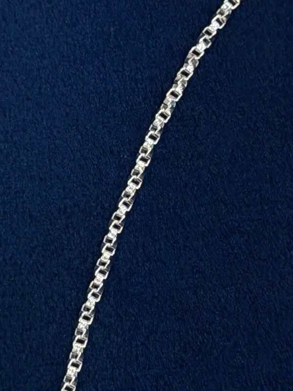 Silver_box_Chain_For_Kids