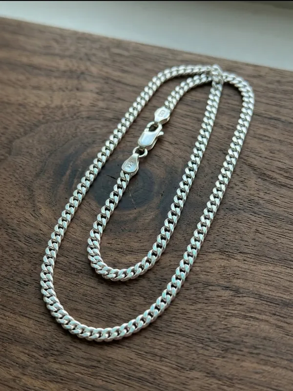 Silver_Curb_Link_Chain_For_Kids