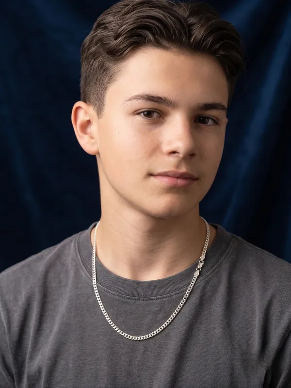 Silver_Curb_Link_Chain_For_Kids