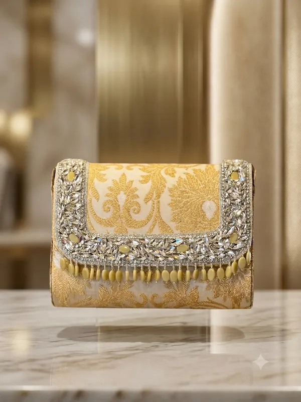 Brocade_Crystal_Beaded_Clutch