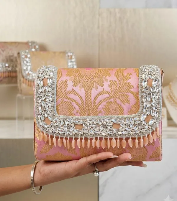 Brocade_Crystal_Beaded_Clutch