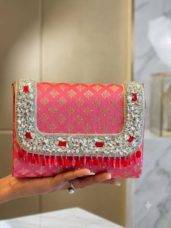 Brocade_Crystal_Beaded_Clutch