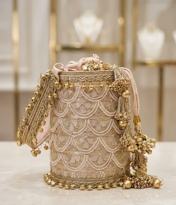 Crimson_Rose_Gold_Ghungroo_Potli