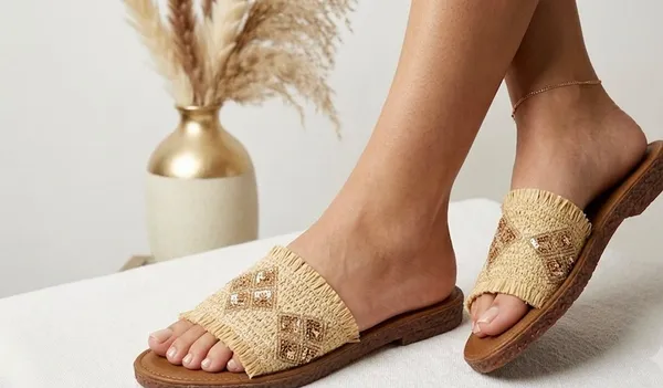 Cream_Women's_Flat_Footwear