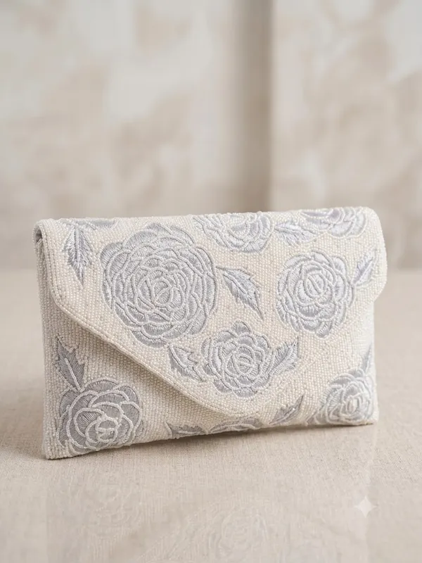 Pearl_Beaded_Flower_Flap_Clutch