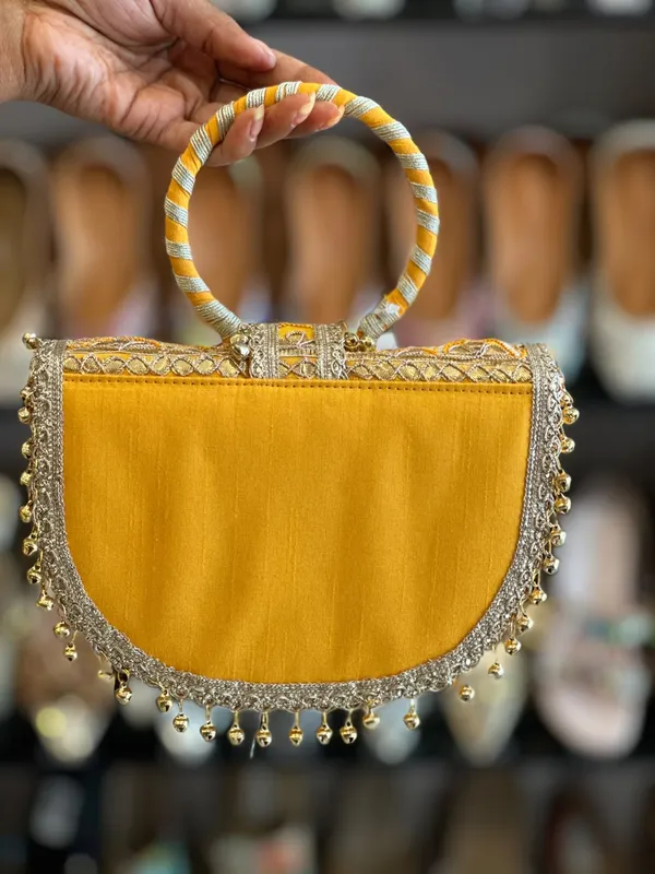 Shehnaaz_Ghungroo_&_Gota_Patti_Handbag
