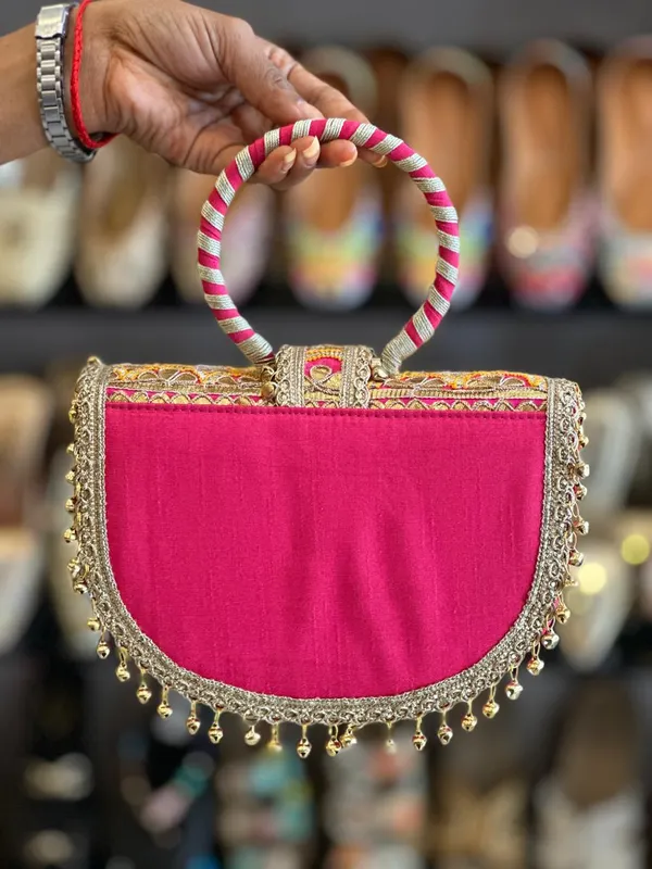 Shehnaaz_Ghungroo_&_Gota_Patti_Handbag