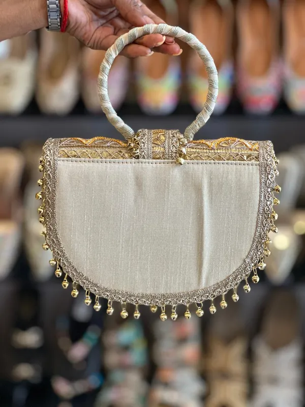 Shehnaaz_Ghungroo_&_Gota_Patti_Handbag