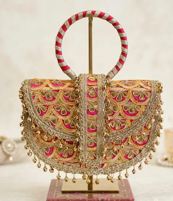 Shehnaaz_Ghungroo_&_Gota_Patti_Handbag