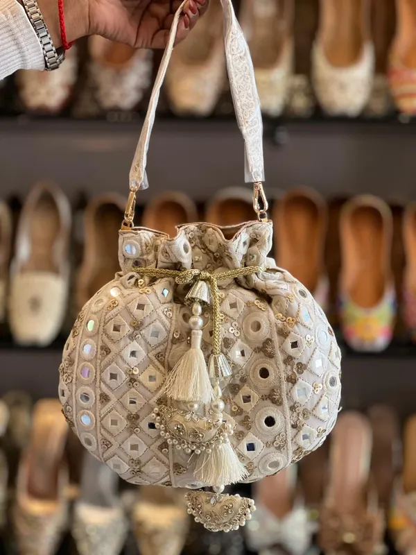 Traditional_Indian_mirror-work_Potli_bag