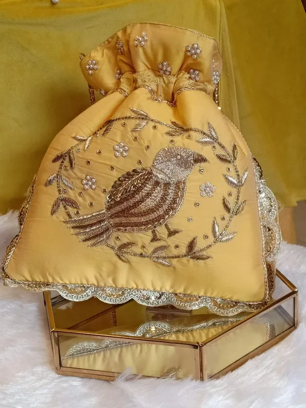 Bird_Handwork_Zardosi_Work_Potlis