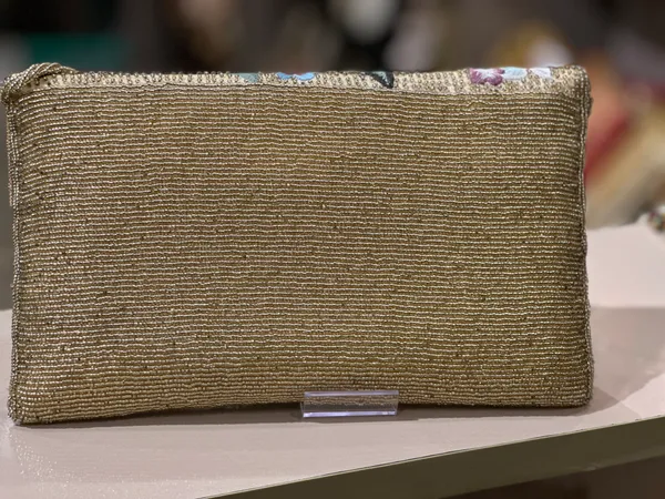 Bloom_and_Bead_Evening_Clutch