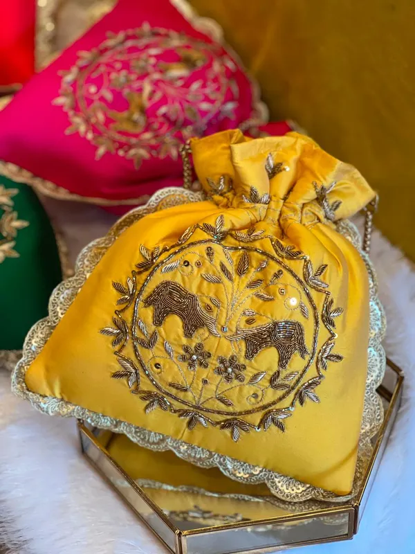 Elephant_Handwork_Zardosi_Work_Potlis