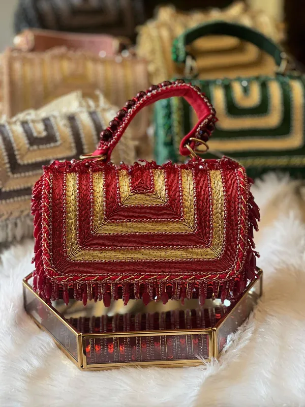 Red_Suede_Beaded_Embroidered_Tassel_Clutch_For_Women