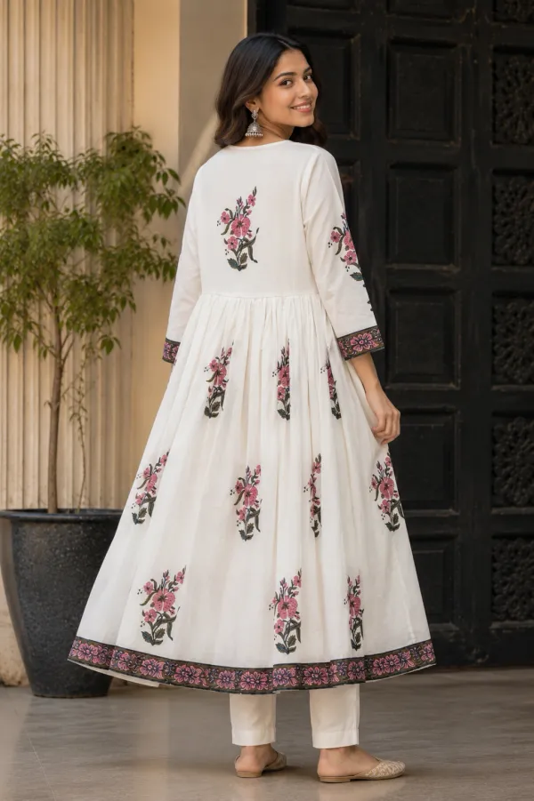 White_Cotton_Anarkali_Suit_Set_For_Women