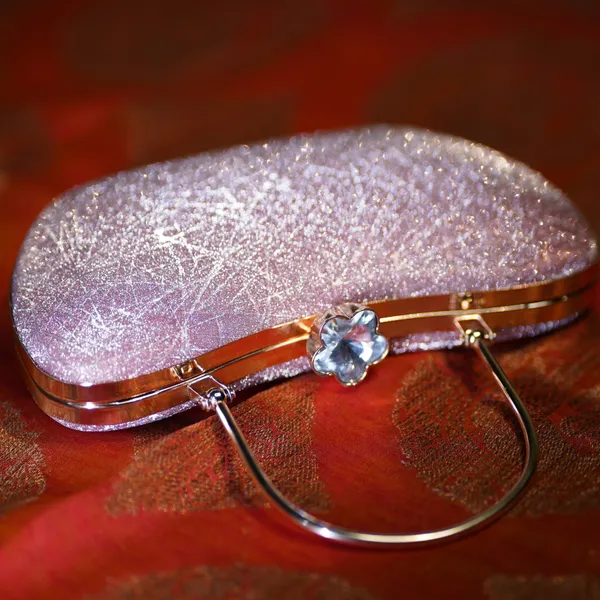 Pink_Ava_Apple_Clutch_Bag