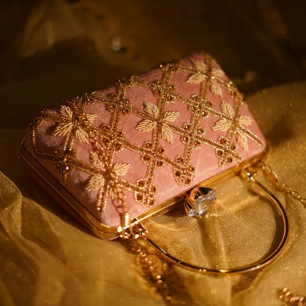 Pink_Kaveri_Designer_Clutch_Bag