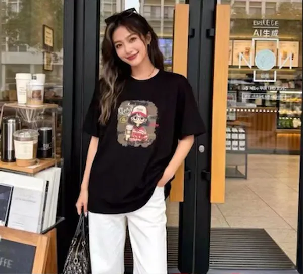 Black_Cotton_Oversized_Graphic_Print_T_Shirt_For_Women