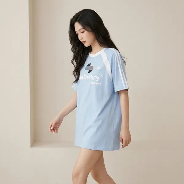 Blue_Cotton_Oversized_Graphic_Print_T_Shirt_For_Women