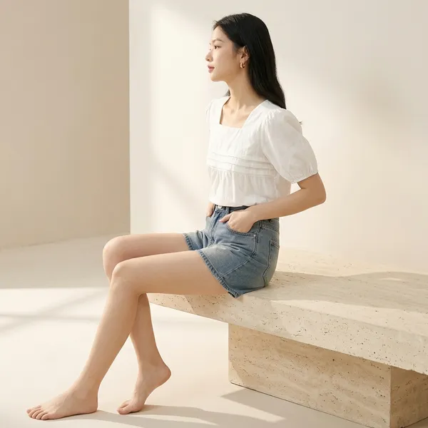 White_Cotton_Puff_Sleeve_Square_Neck_Top_For_Women