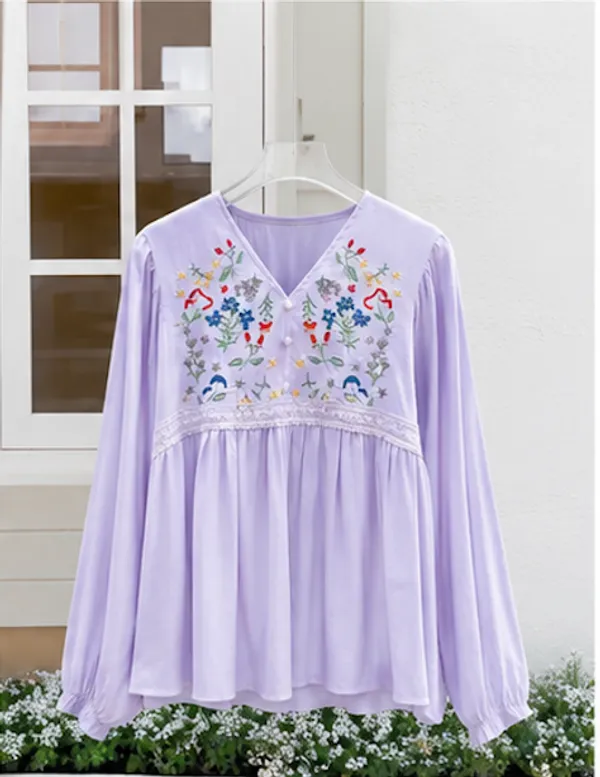 Lavender_Cotton_Embroidered_Floral_V_Neck_Tunic_For_Women