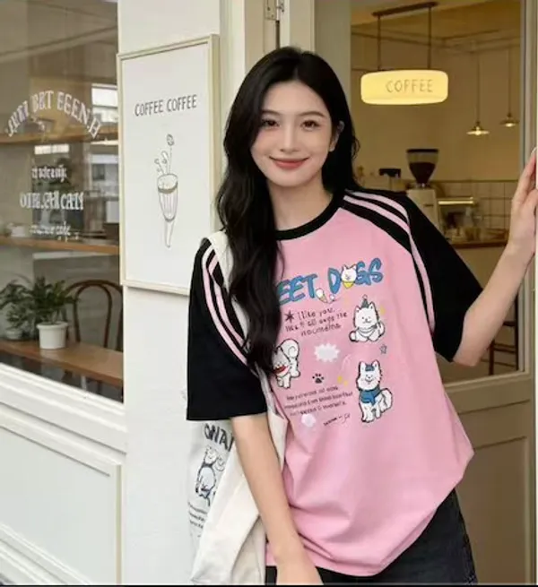 White_And_Black_Cotton_Raglan_Sleeve_Graphic_T_Shirt_For_Women