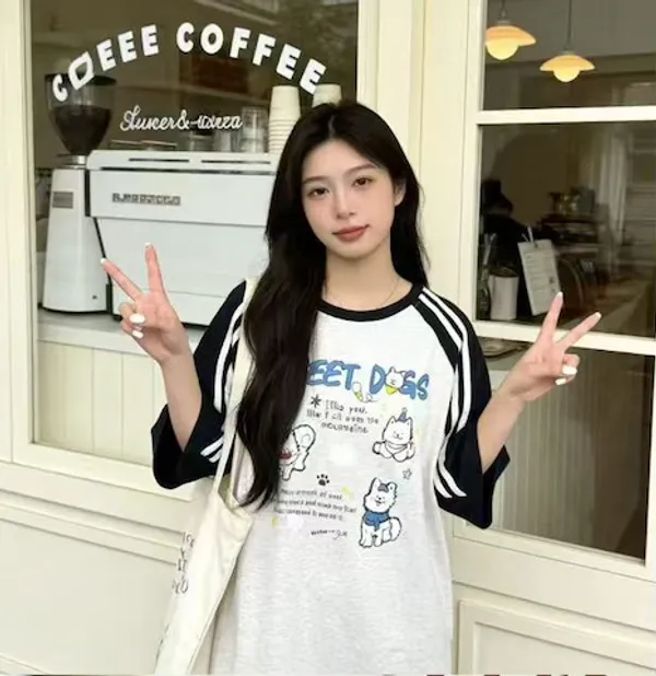White_And_Black_Cotton_Raglan_Sleeve_Graphic_T_Shirt_For_Women