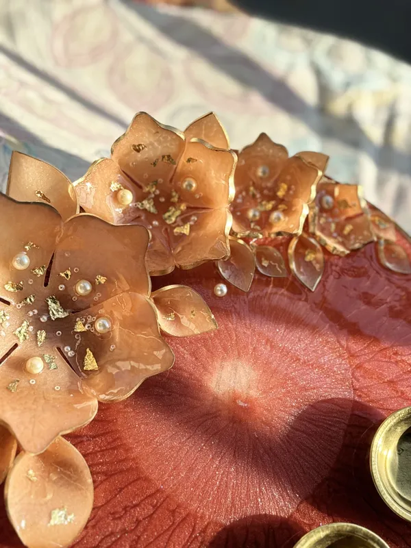 Peach_And_Gold_Resin_Premium_Pooja_Thali_For_Festivals_And_Pooja_Ceremonies