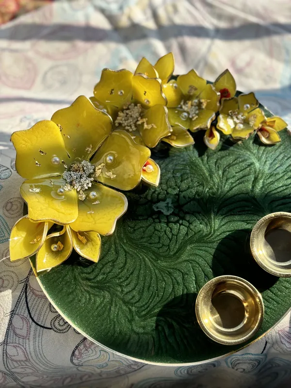 Yellow_And_Green_Resin_Premium_Pooja_Thali