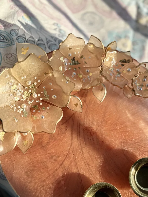 Champagne_Gold_Resin_Premium_Pooja_Thali_For_Festivals_And_Pooja_Ceremonies