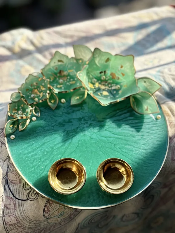 Green_And_Gold_Resin_Premium_Pooja_Thali_For_Festivals_And_Pooja_Ceremonies
