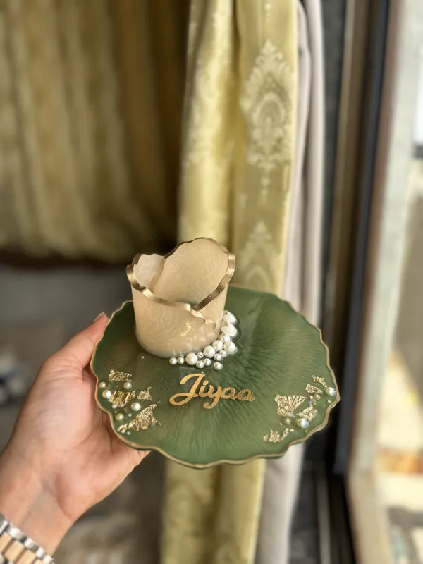 Green_And_Gold_Resin_Premium_Decorative_Plate