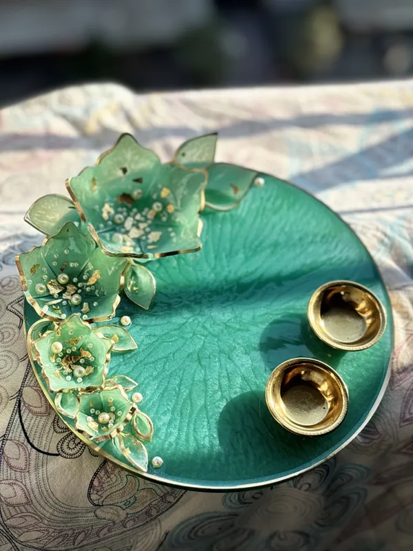 Green_And_Gold_Resin_Premium_Pooja_Thali_For_Festivals_And_Pooja_Ceremonies