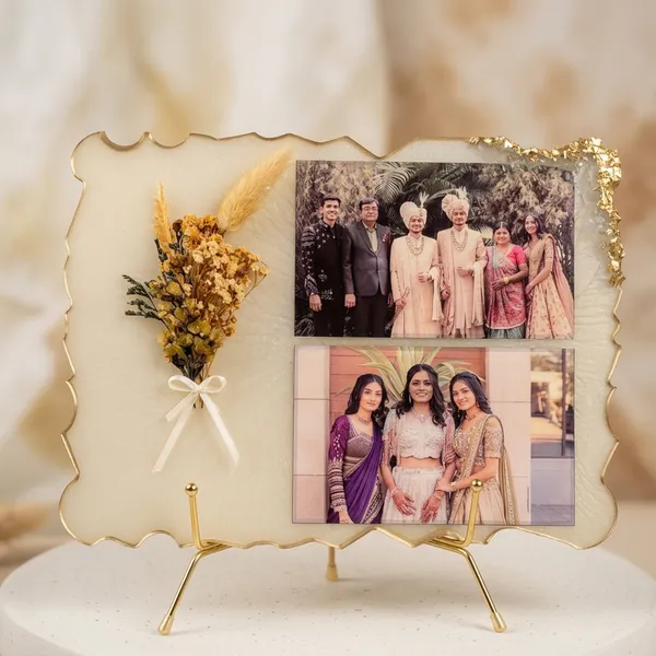 Beige_And_Gold_Resin_Premium_Photo_Frame_For_Home_Decor