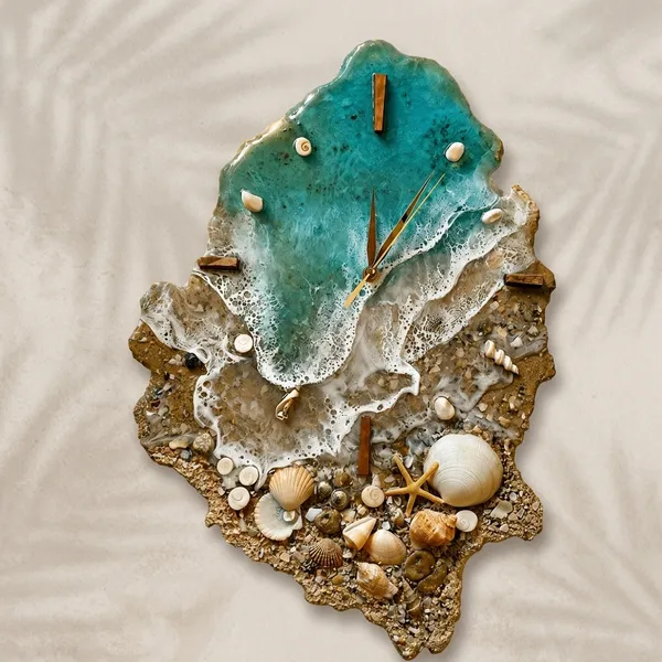 Turquoise_And_White_Resin_Premium_Wall_Clock_For_Home_Decor