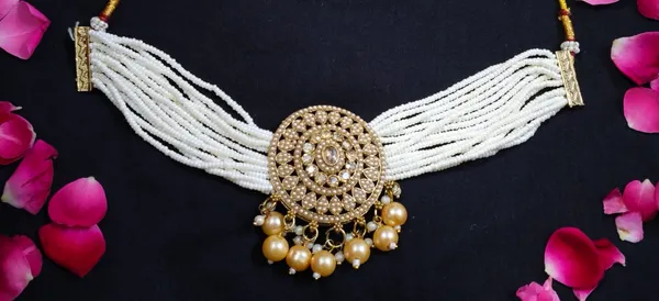 Multicolor_Alloy_Pearl_Kundan_Bridal_Jewellery_Set_For_Women
