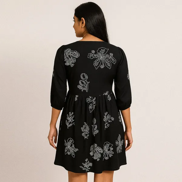 Black_Rayon_Relaxed_Floral_Print_Short_Dress_For_Women