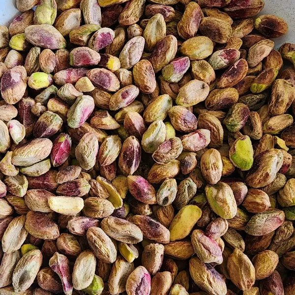 Premium_Plain_Iranian_Pistachio_Kernels