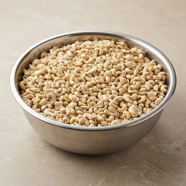 Premium_Whole_Cashew_Nuts_�_W400_Grade