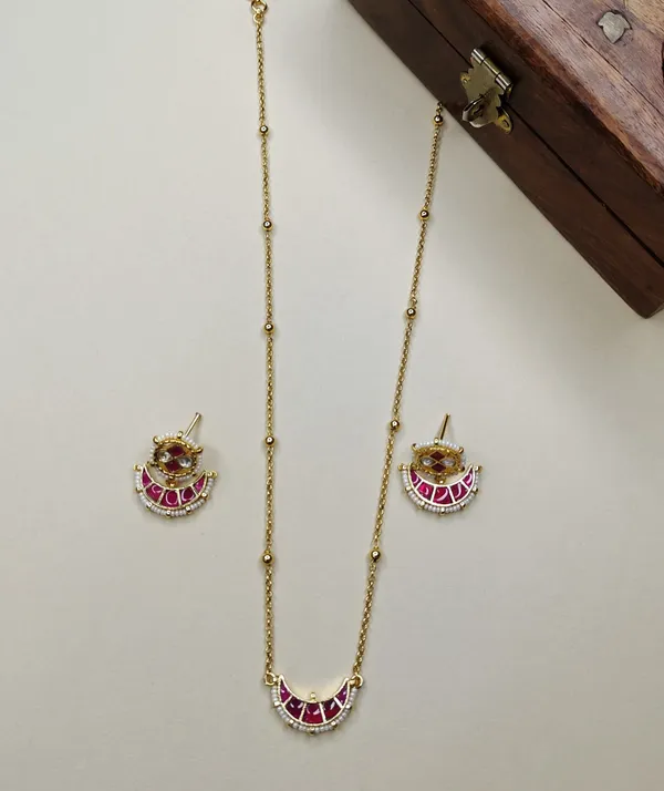 Gold_Brass_Copper_Pachi_Kundan_Necklace_Set_For_Women