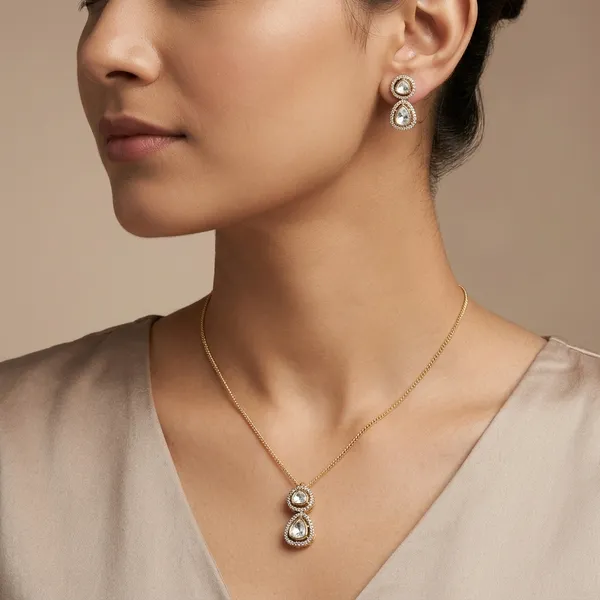 Gold_Brass_Copper_Moissanite_Stone_Necklace_Set_For_Women