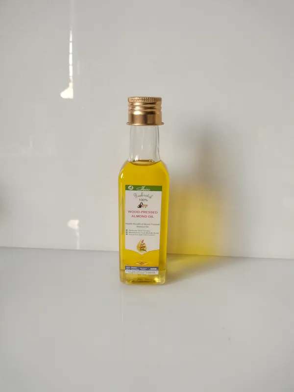 Wood_Pressed_Almond_Oil