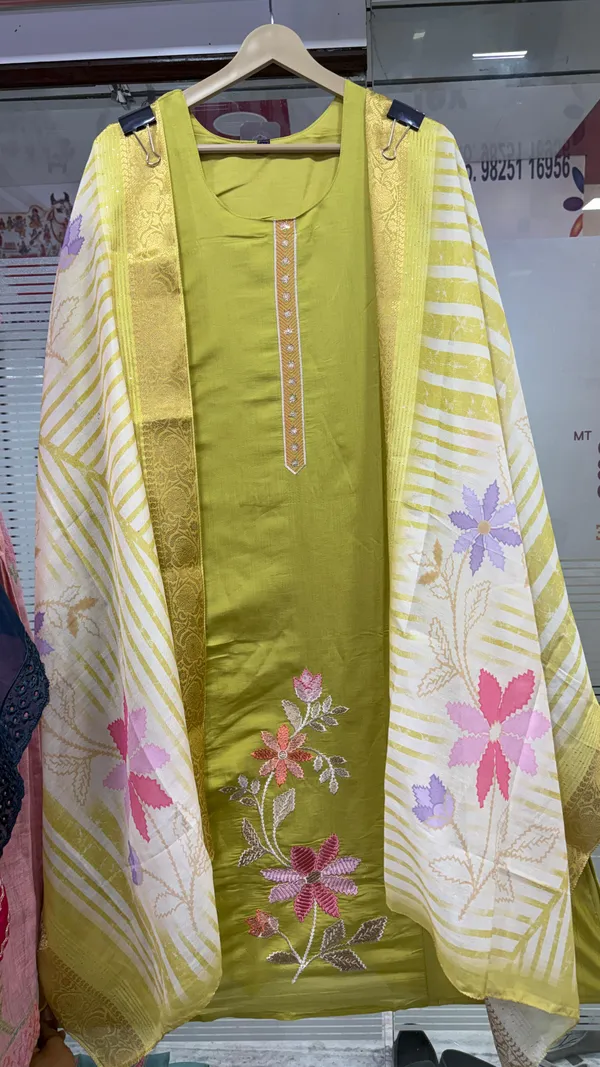 Pista_Green_Top-Bottom_Roman__Dupatta_Muslin_Print_Straight_Floral_Embroidered_Salwar_Suit_For_Women