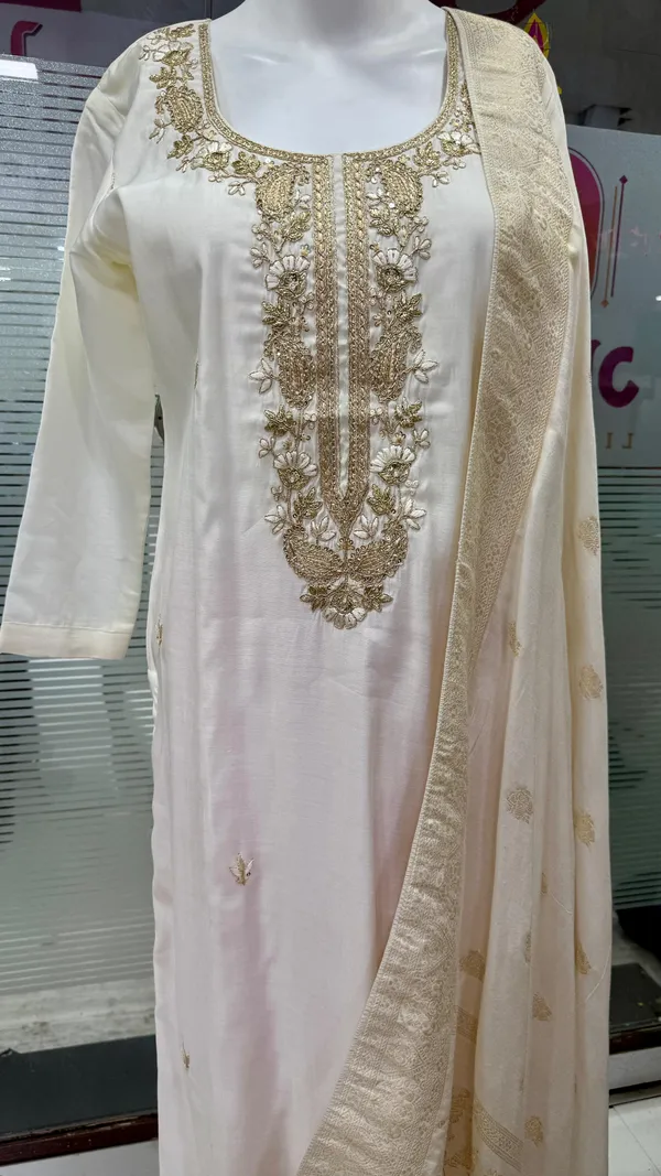 White_Top-Bottam_Roman_Duptta_Jecard__Straight_Embroidered_Kurta_Set_For_Women