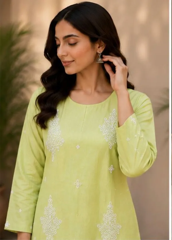 Pista_Green_Top-Duptta_Mal_Chanderi_Inner_Cotton_Straight_Hand_Work_Kurta_Set_For_Women