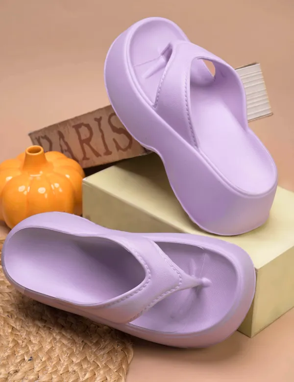 Lavender_Daisy_V-Shaped_Flip_Flop_For_Women